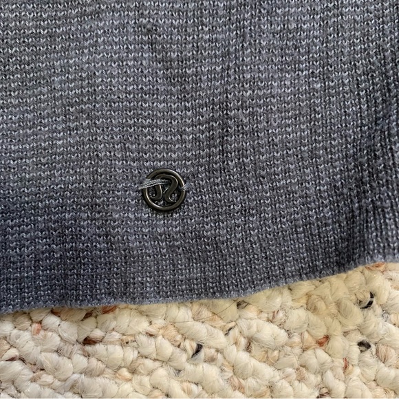 Lululemon Reflection Wrap/Cardigan - Picture 8 of 9